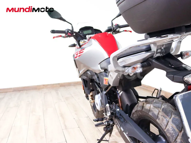 BMW G 310 GS - Vista 9