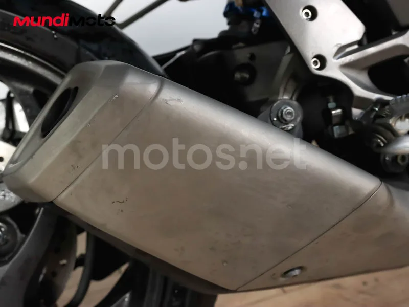 Honda CB1000R - Vista 17