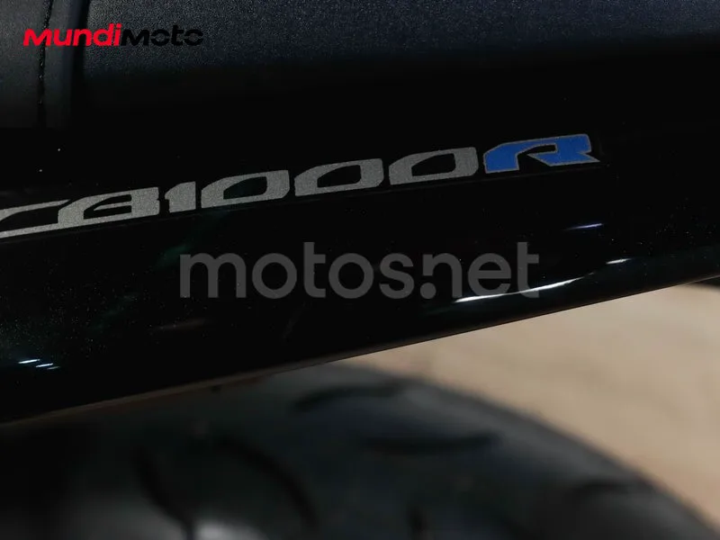 Honda CB1000R - Vista 19