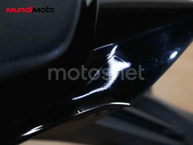 Honda CB1000R - Vista 20