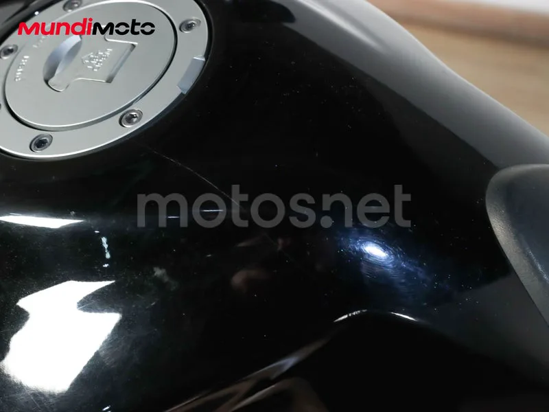 Honda CB1000R - Vista 21