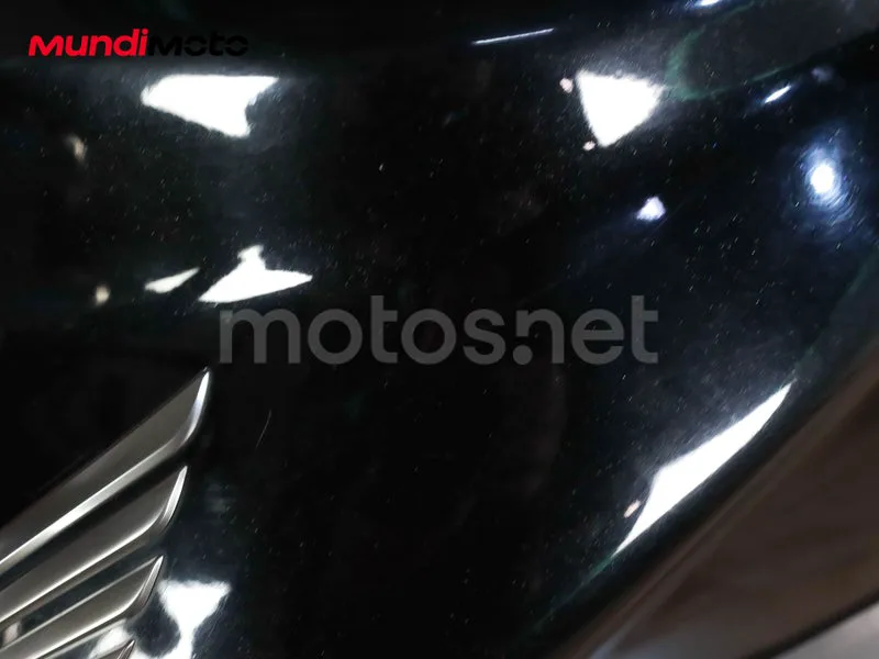 Honda CB1000R - Vista 22