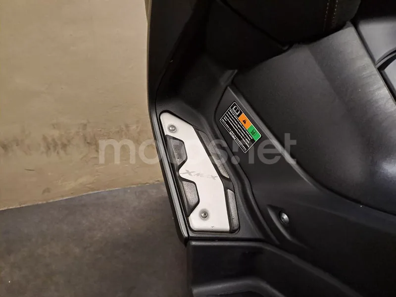 Yamaha XMAX 125 - Vista 17