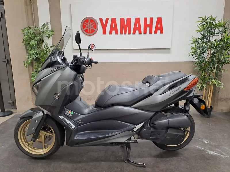 Yamaha XMAX 125 - Vista 6