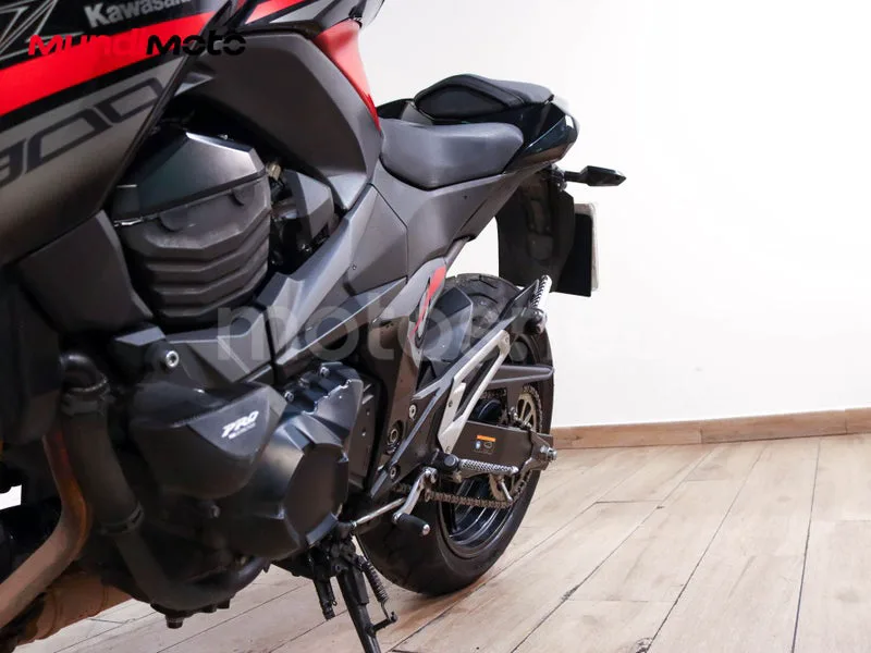 Kawasaki Z800 - Vista 10