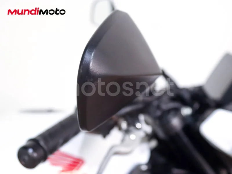 Honda CB500 Hornet - Vista 21