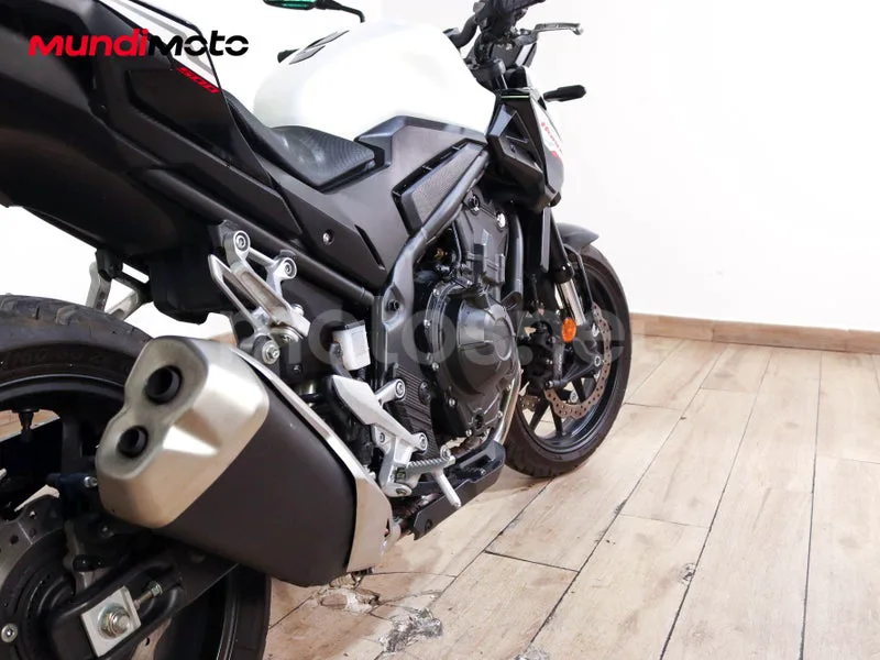 Honda CB500 Hornet - Vista 4