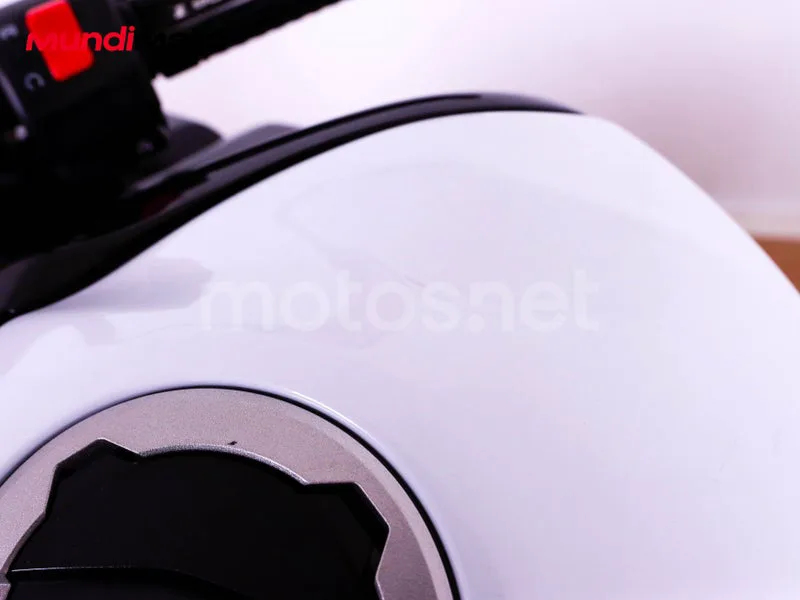 Kawasaki Z900 - Vista 25