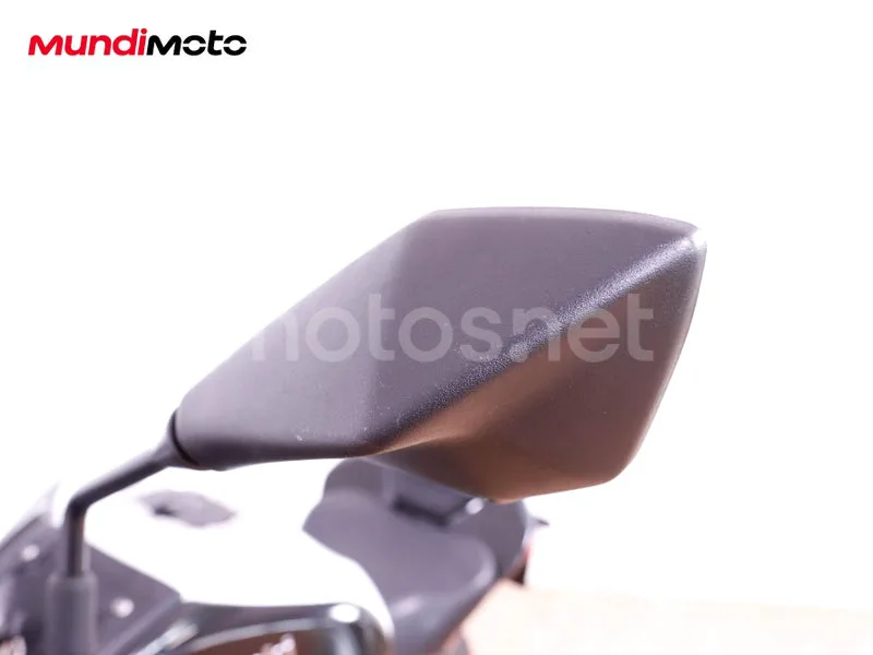 Kawasaki Z900 - Vista 27