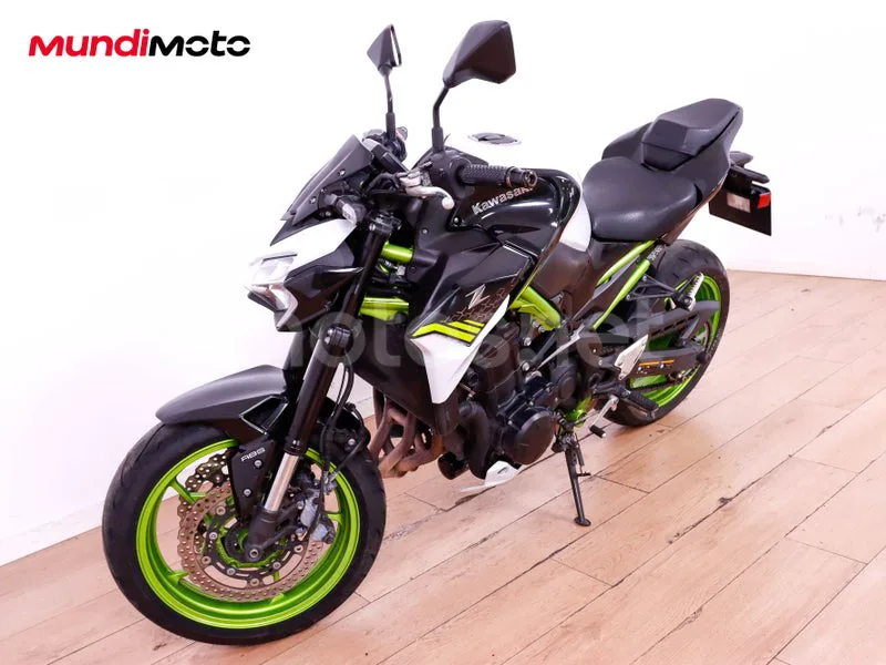 Kawasaki Z900 - Vista 7