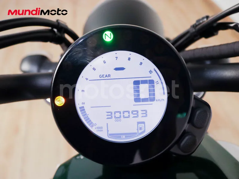 Yamaha XSR700 - Vista 12