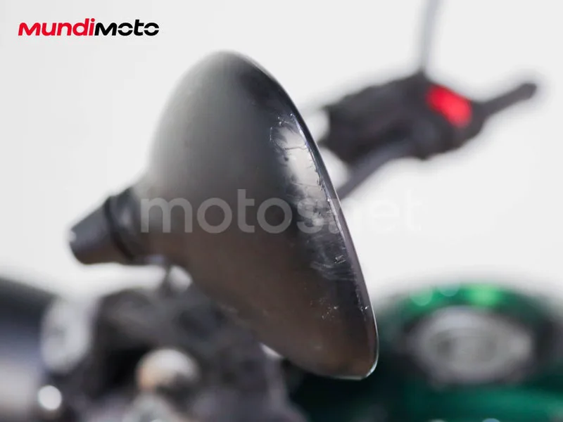 Yamaha XSR700 - Vista 22