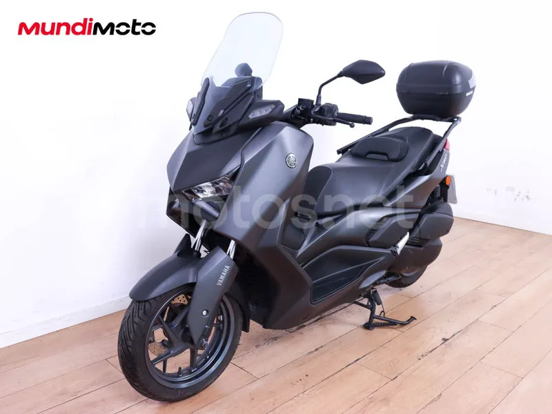 Yamaha XMAX 300 - Vista 7