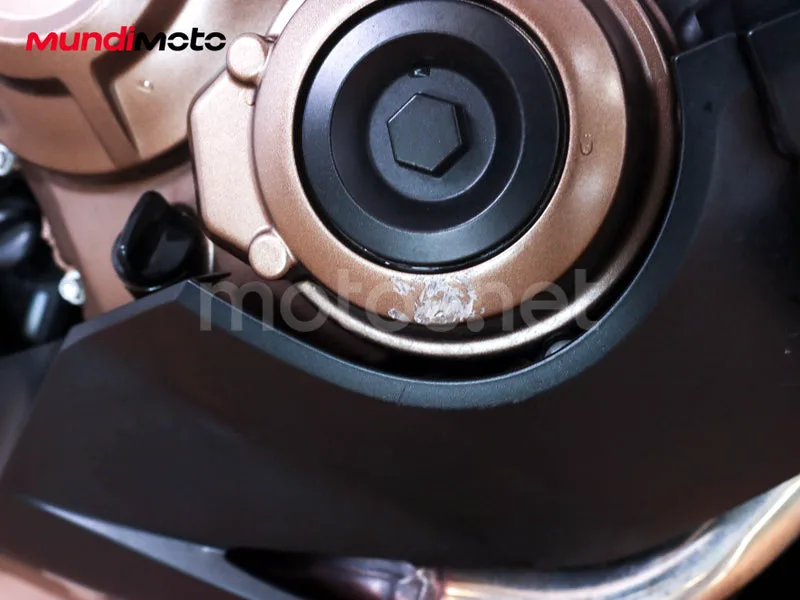 Honda CBR650R - Vista 13