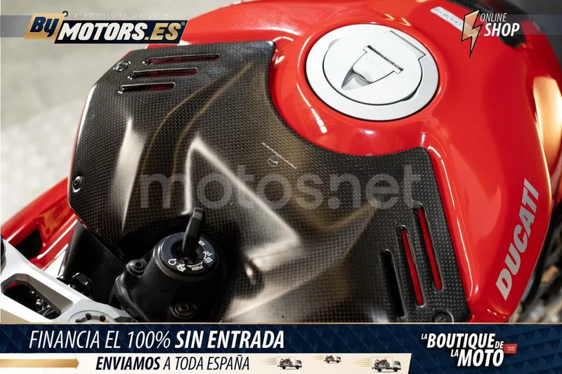 Ducati Panigale V4 - Vista 18