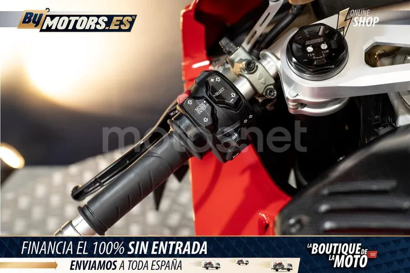 Ducati Panigale V4 - Vista 24