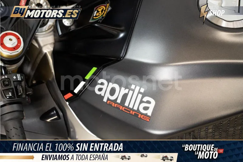 Aprilia RSV4 RR - Vista 20