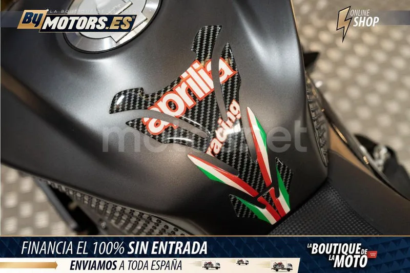 Aprilia RSV4 RR - Vista 24