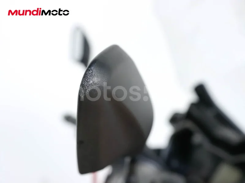 Yamaha XMAX 300 - Vista 25