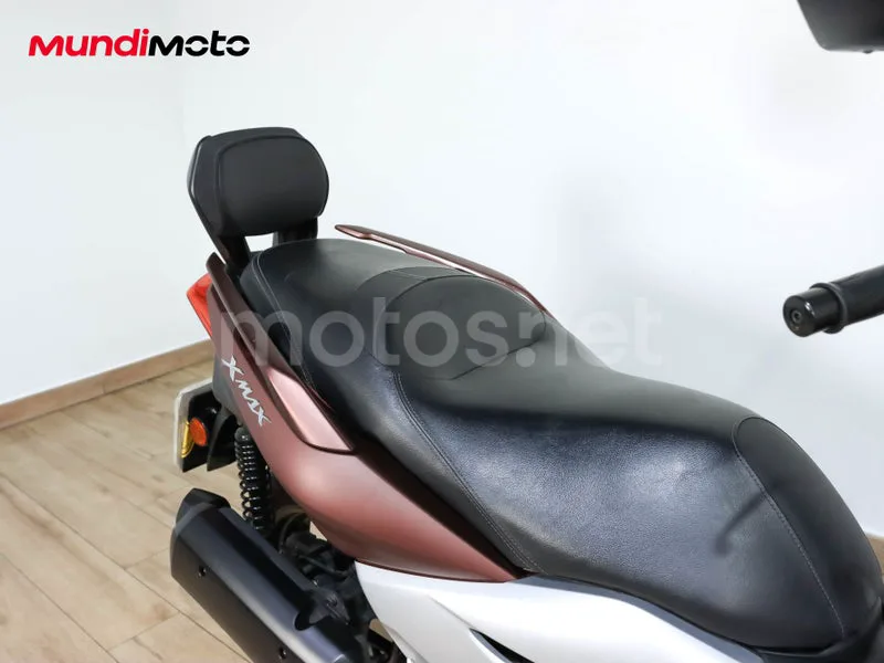 Yamaha XMAX 300 - Vista 36