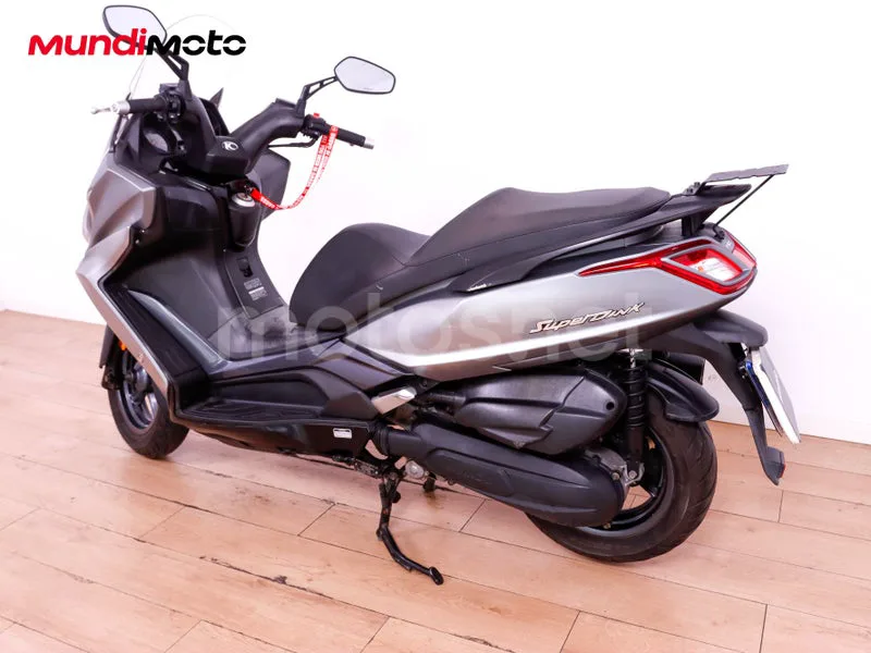 Kymco Super Dink 125 - Vista 8