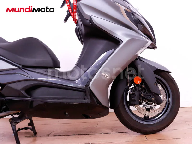 Kymco Super Dink 125 - Vista 73