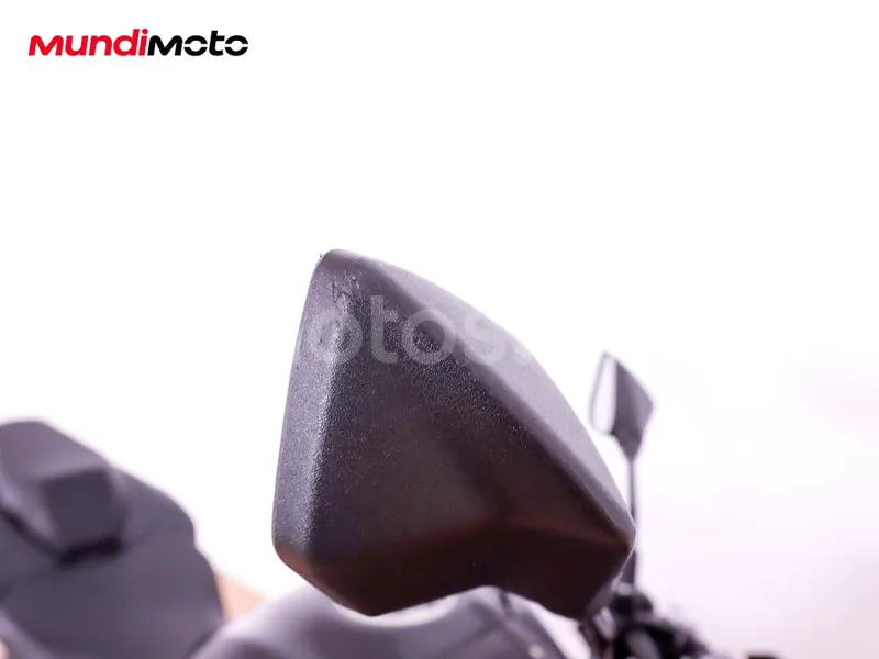 Kawasaki Z900 - Vista 25