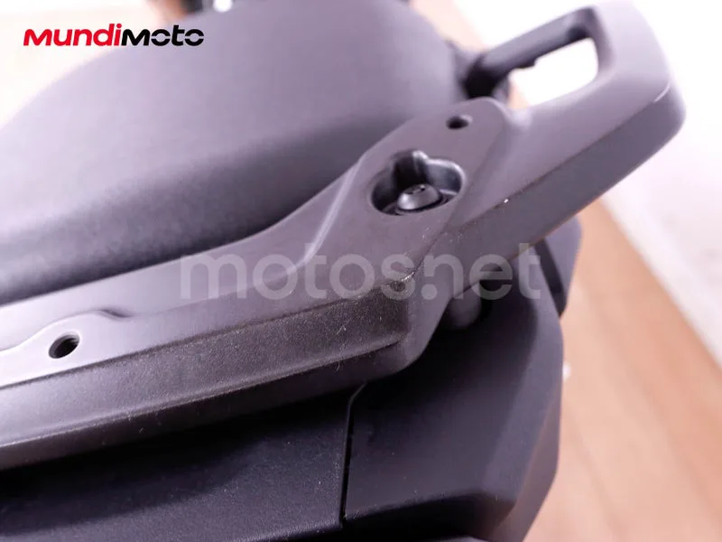 Yamaha Tracer 9 - Vista 18