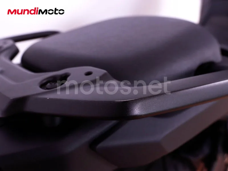 Yamaha Tracer 9 - Vista 19