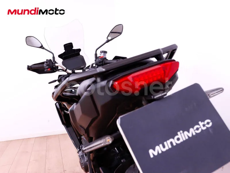 Yamaha Tracer 9 - Vista 9