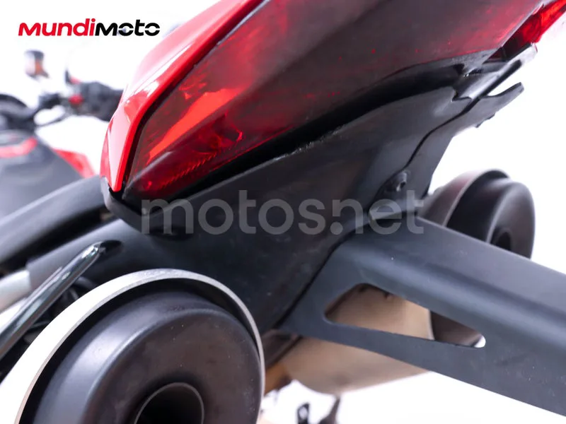 Ducati Hypermotard - Vista 15