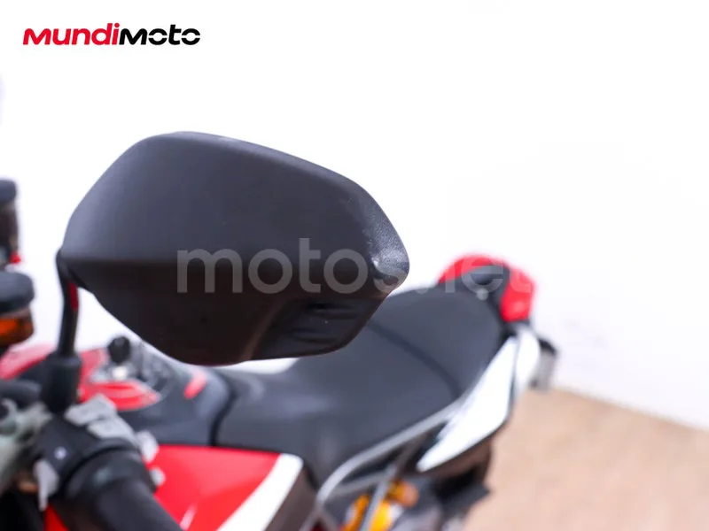 Ducati Hypermotard - Vista 23