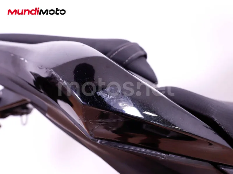 Kawasaki Z800 - Vista 30