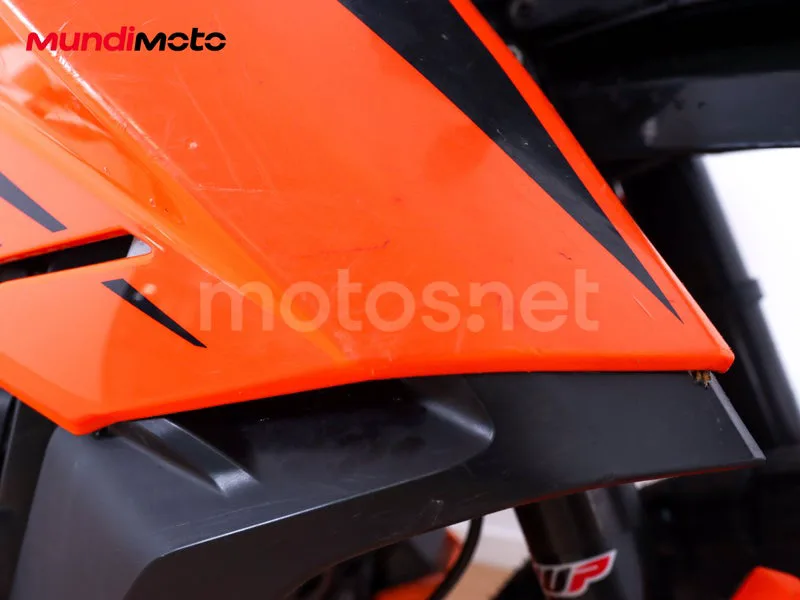 KTM 790 Adventure - Vista 15
