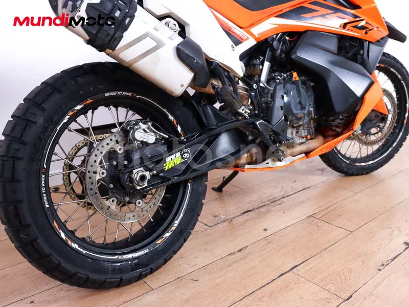 KTM 790 Adventure - Vista 4