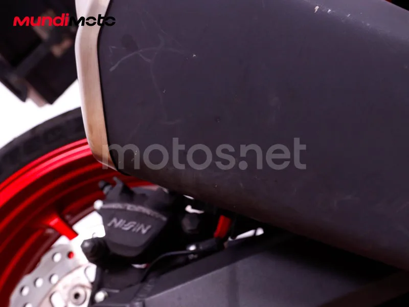 Kawasaki Z900 - Vista 47