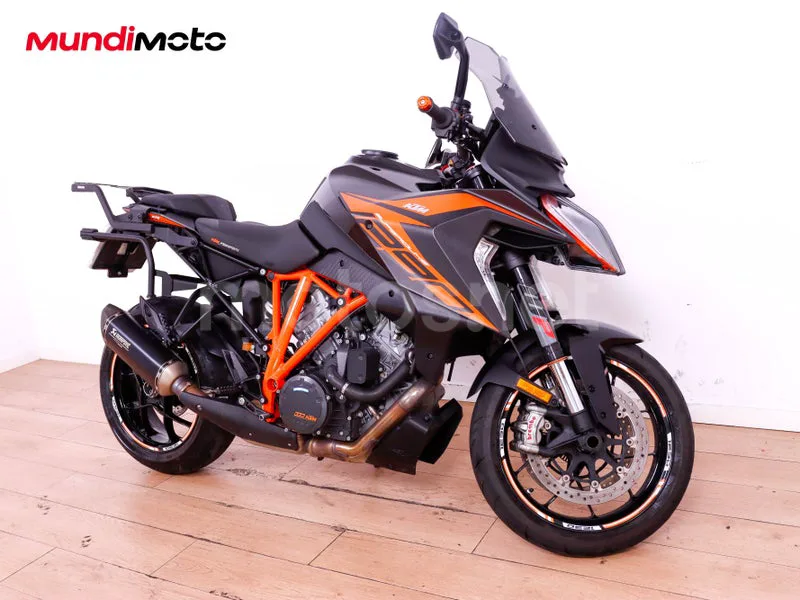 KTM 1290 Super Duke GT 12.499 € 2021 Barcelona - 2