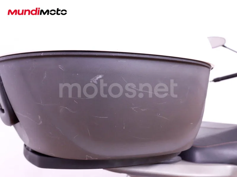 Piaggio Beverly Sport Touring 350 - Vista 26