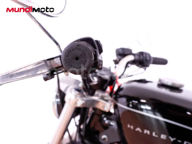 Harley-Davidson Sportster 883 - Vista 44