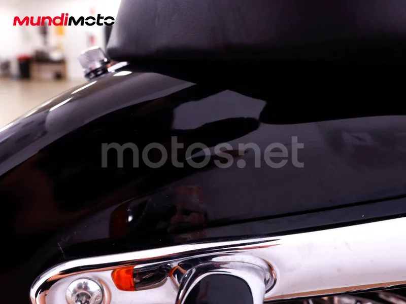 Harley-Davidson Sportster 883 - Vista 54