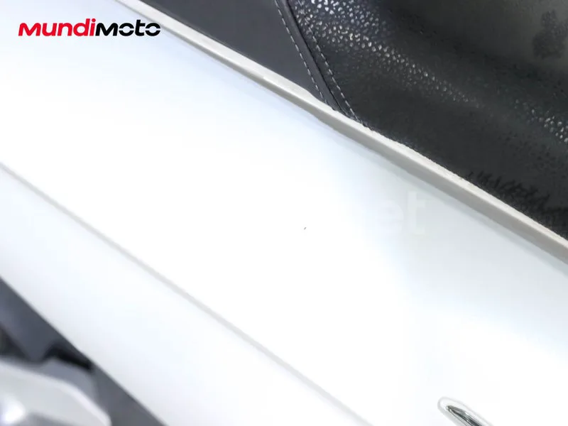 Honda SH350i - Vista 25