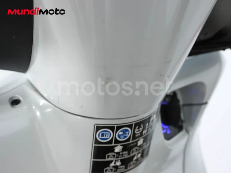 Honda SH350i - Vista 32