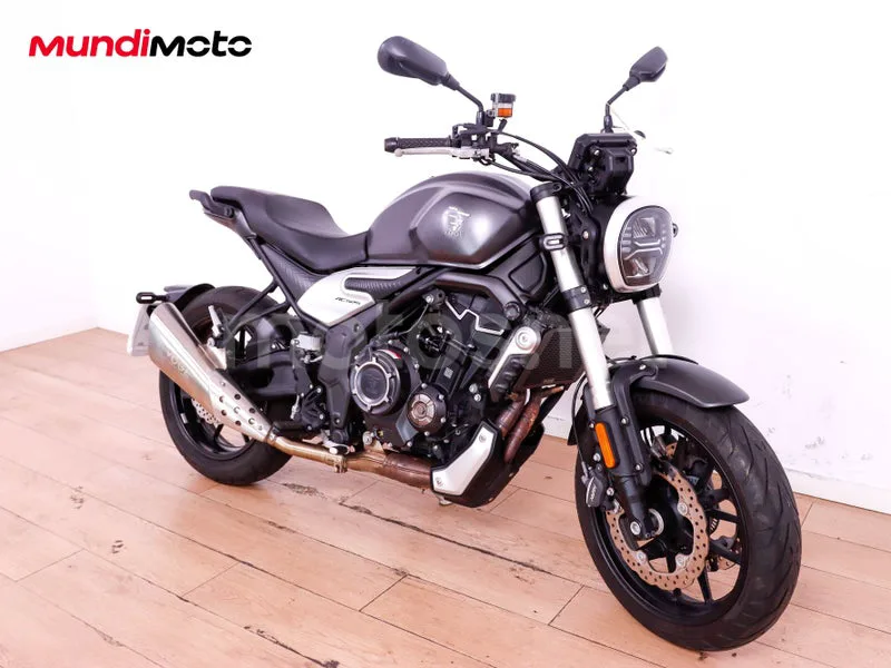 Voge 525ACX 3799 € 2023 Barcelona - 2