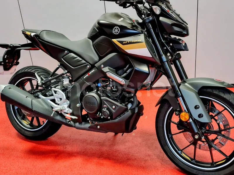 Yamaha MT-125 - Vista 3