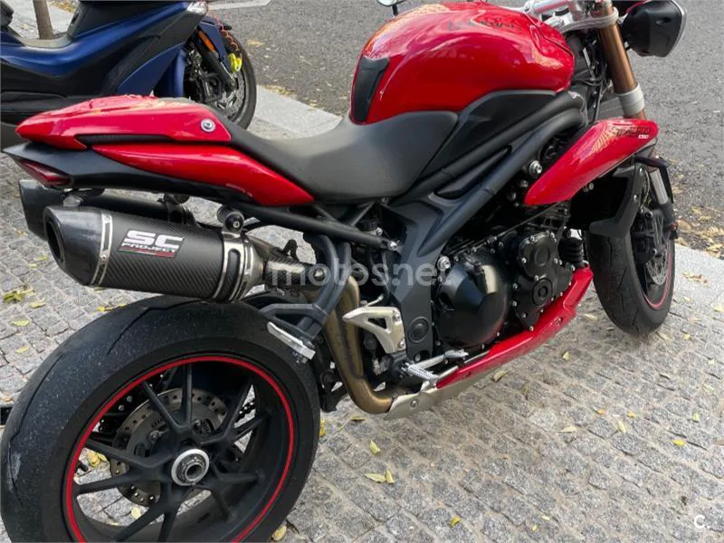 Triumph Speed Triple - Vista 3