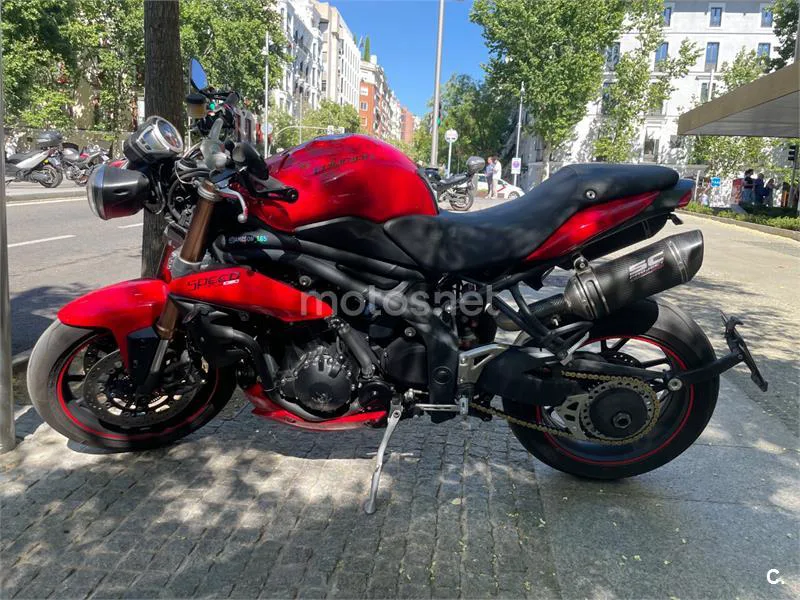 Triumph Speed Triple - Vista 7