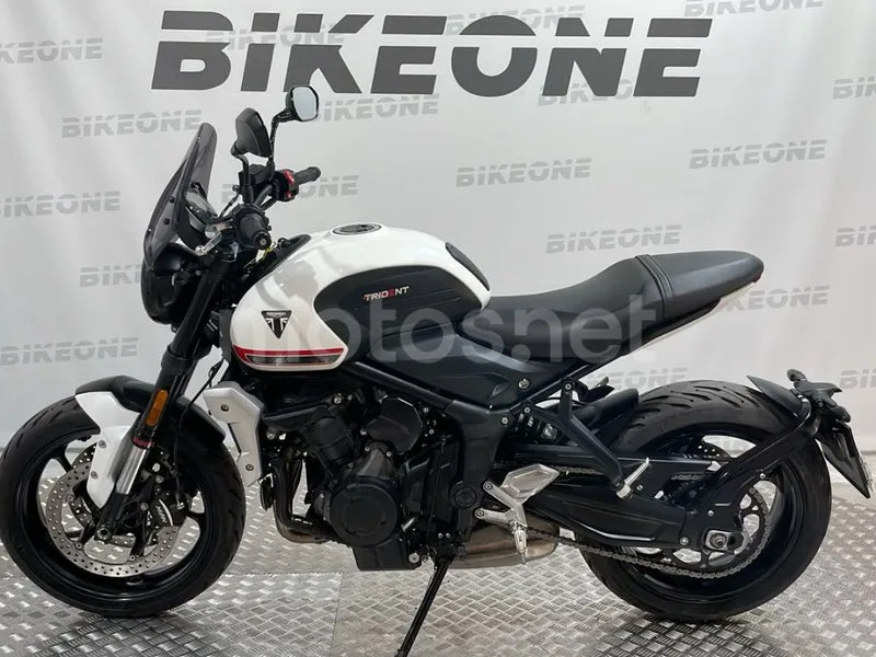 Triumph Trident 660 - Vista 4