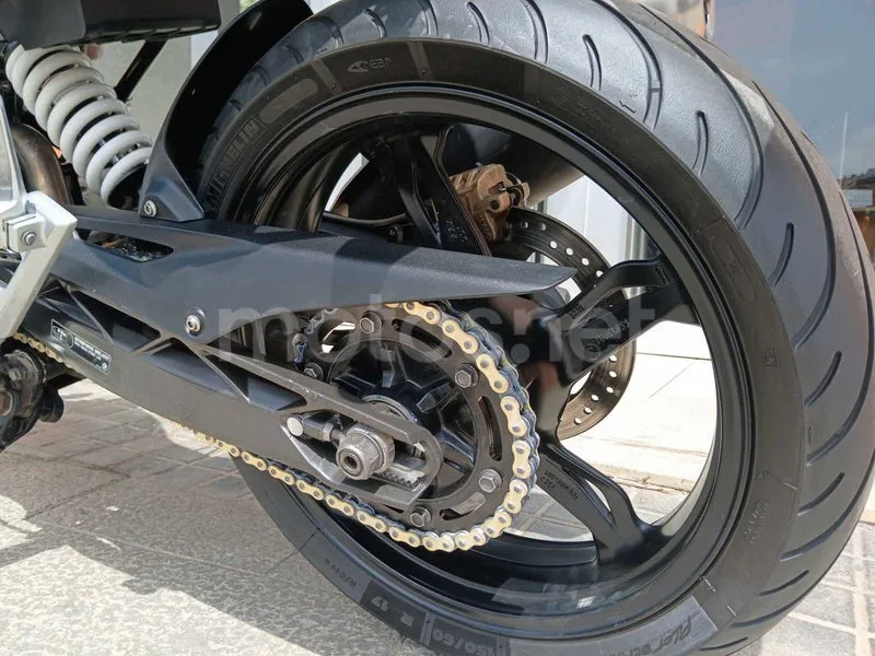 BMW G 310 R - Vista 14
