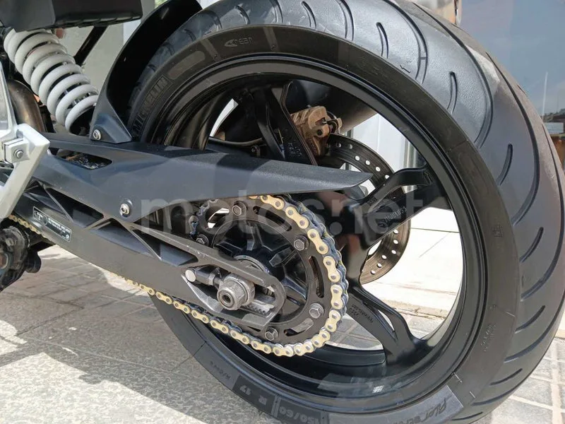 BMW G 310 R - Vista 14