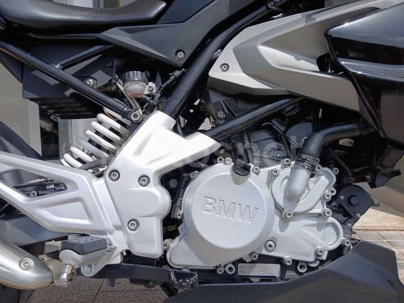 BMW G 310 R - Vista 9